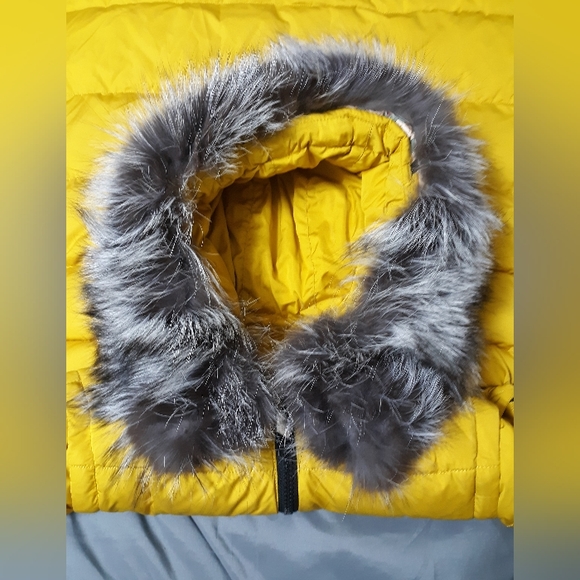 #10. Jarius Originality Puffer Transformation into Vest Winter Coat. Size:Medium - Picture 15 of 16